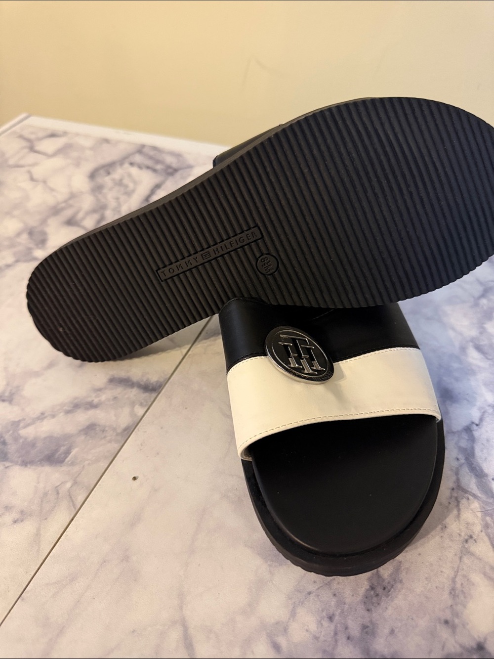 Tommy Hilfiger Black and White Logo Slide Sandals - Picture 2 of 3